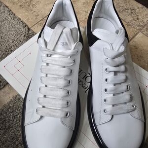 Alexander McQueen LARRY Men's Sneakers